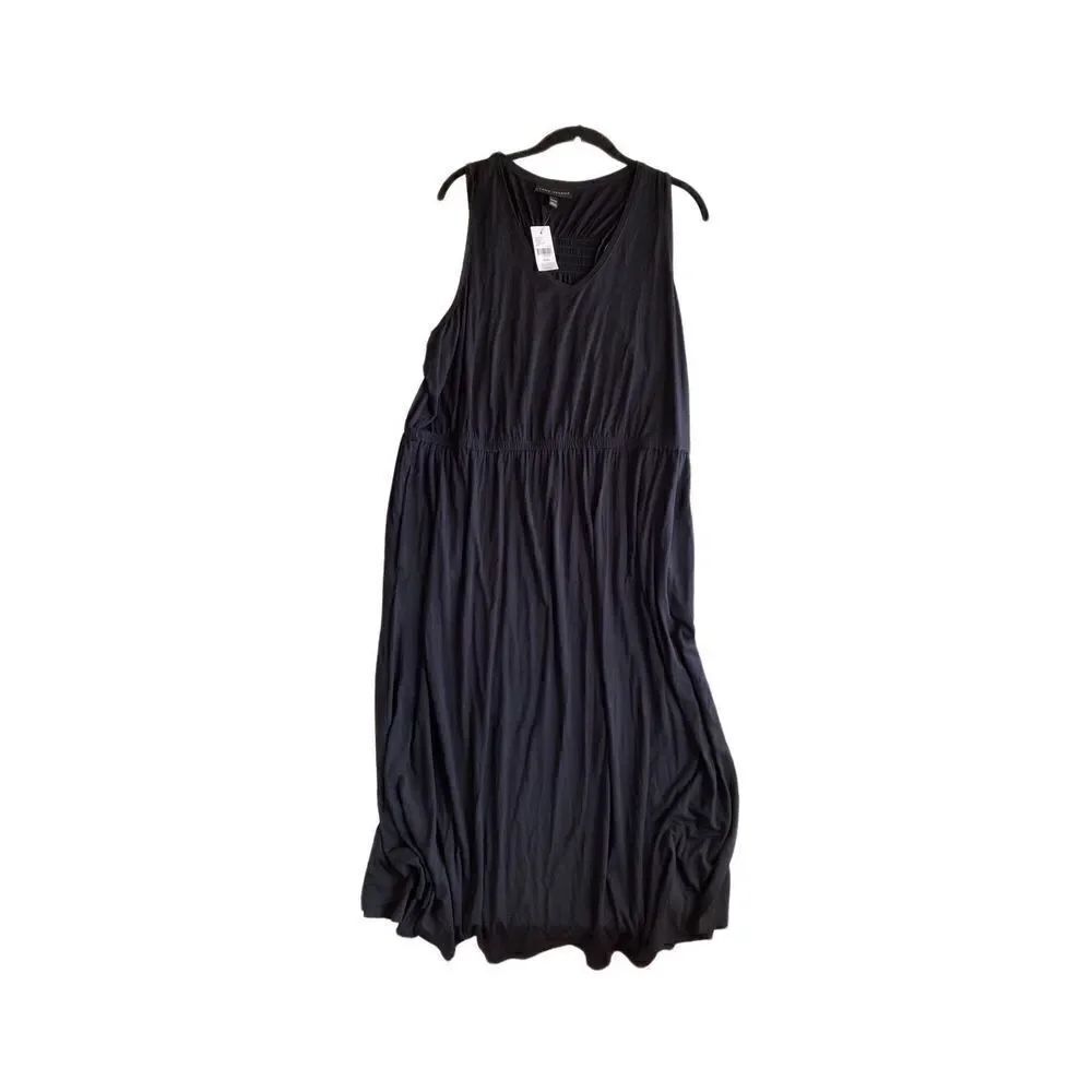 ￼NWT lane Bryant black stretch jersey knit sleeveless Crewneck midi dress s/ 18/